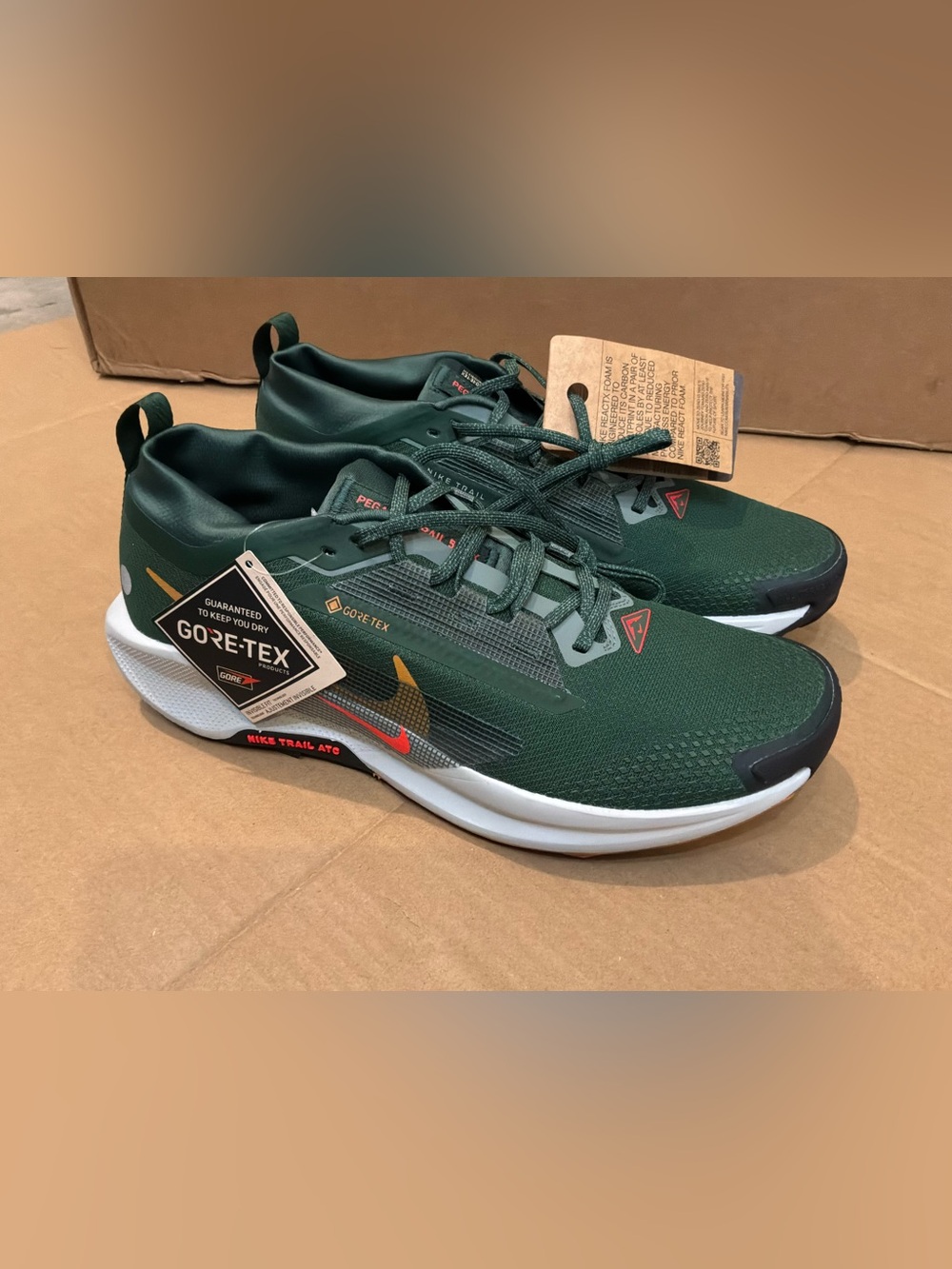 Nike Pegasus 5 Trail Running Shoes GORE-TEX FQ0908-301 CLAY GREEN Mens Sz 12.5